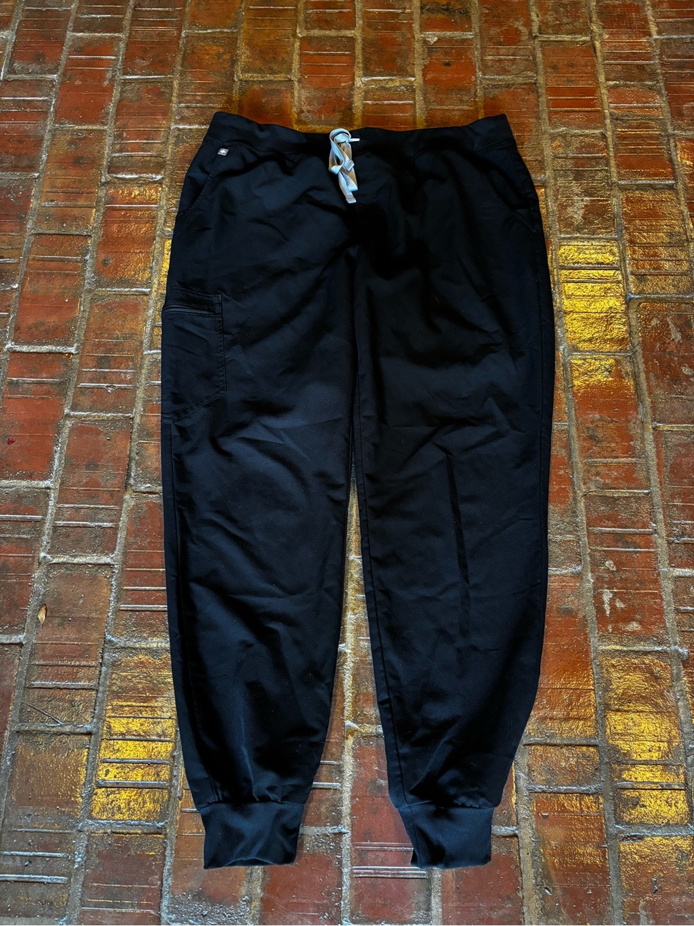 Figs Women's Black Jogger Scrubs with Contrast Drawstring